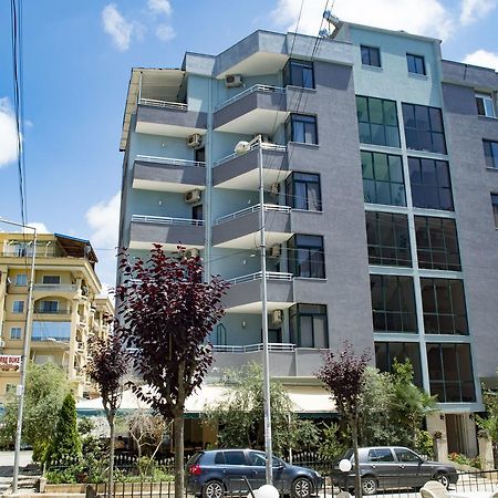 Hotel Riviera Durrës Exteriör bild